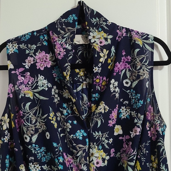 Anthropologie Everleigh Floral Sleeveless Blouse - Picture 2 of 6